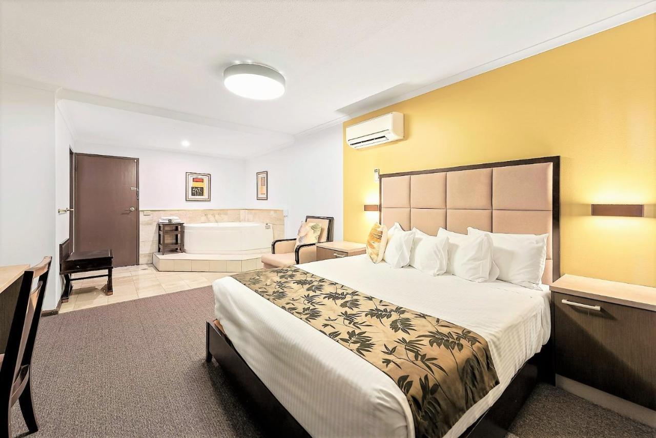 Gateway & Conference Centre 4*