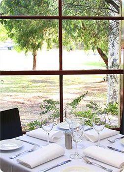 Gateway & Conference Centre 4* Eltham