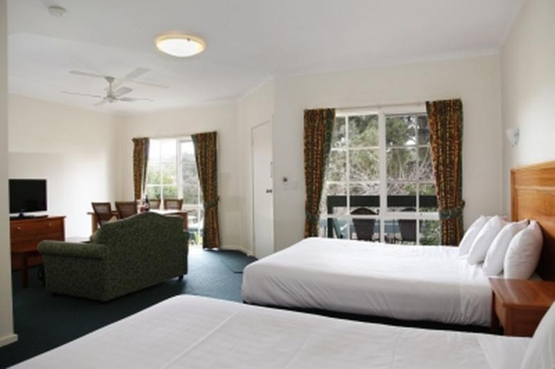 Hotel Gateway & Conference Centre 4*