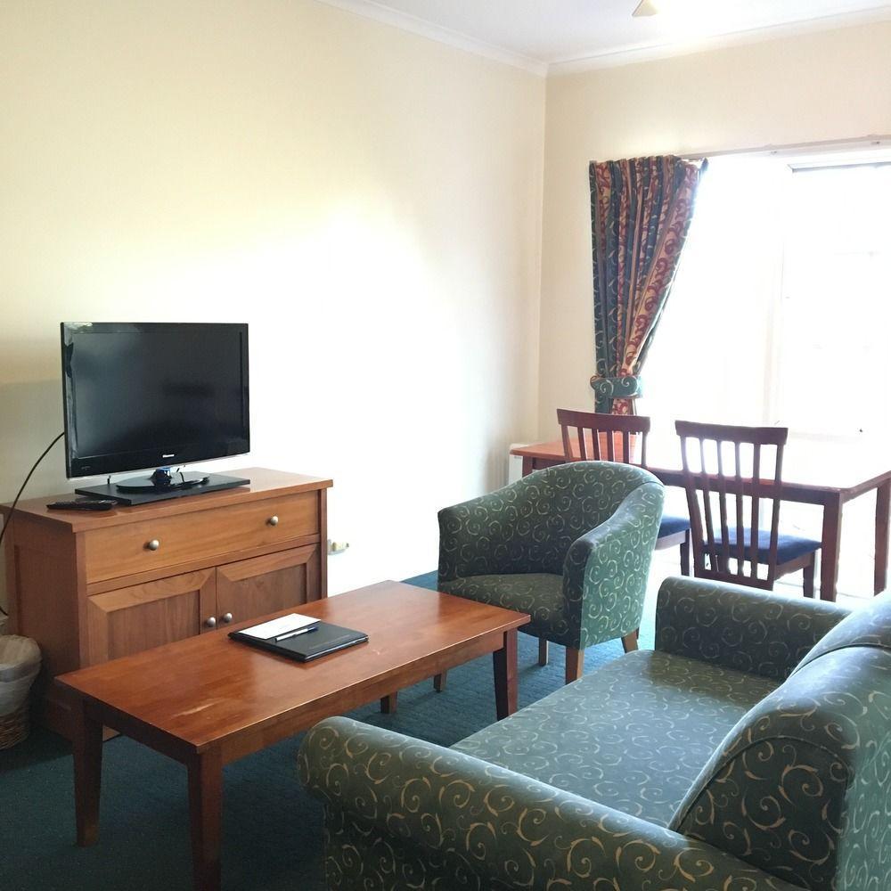 Gateway & Conference Centre 4* Eltham